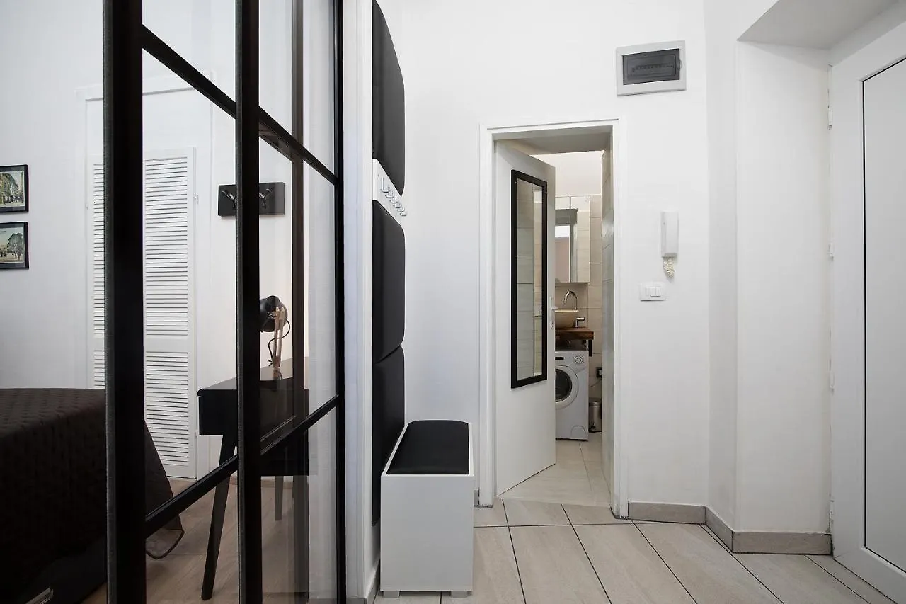 Apartment Deluxe Ana  Pula